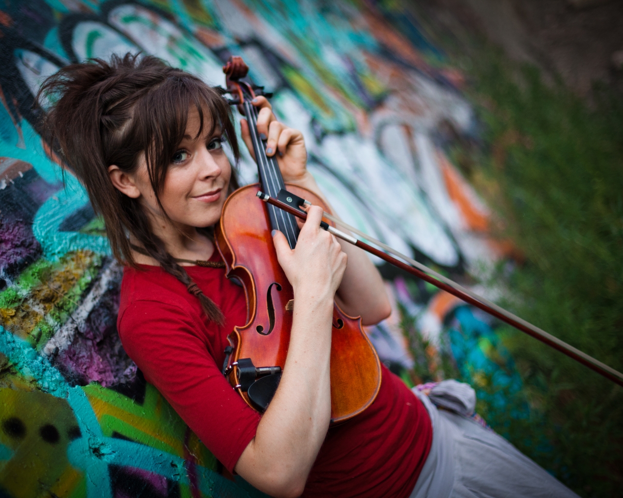 Lindsey Stirling Violin for 1280 x 1024 resolution