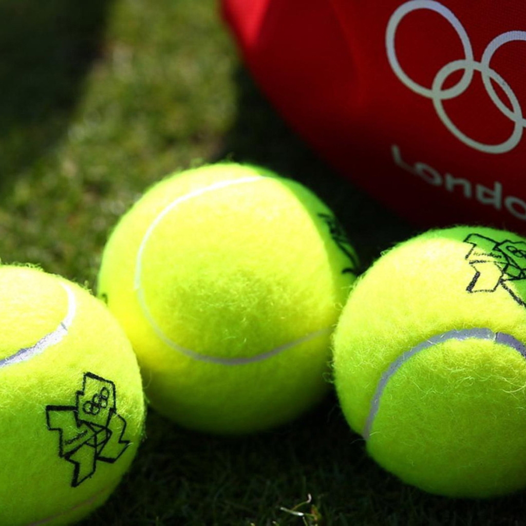 London 2012 Olympics Tennis Balls for 1024 x 1024 iPad resolution