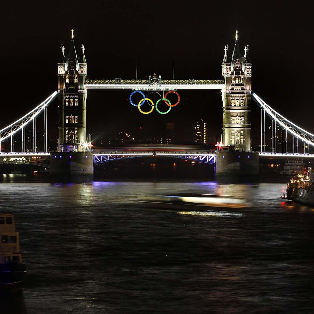 London Bridge at Night 2012 Olympics for 1024 x 1024 iPad resolution