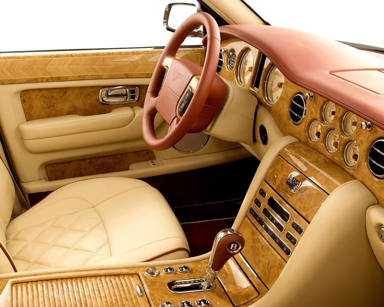 Luxury Bentley Interior for 1280 x 1024 resolution
