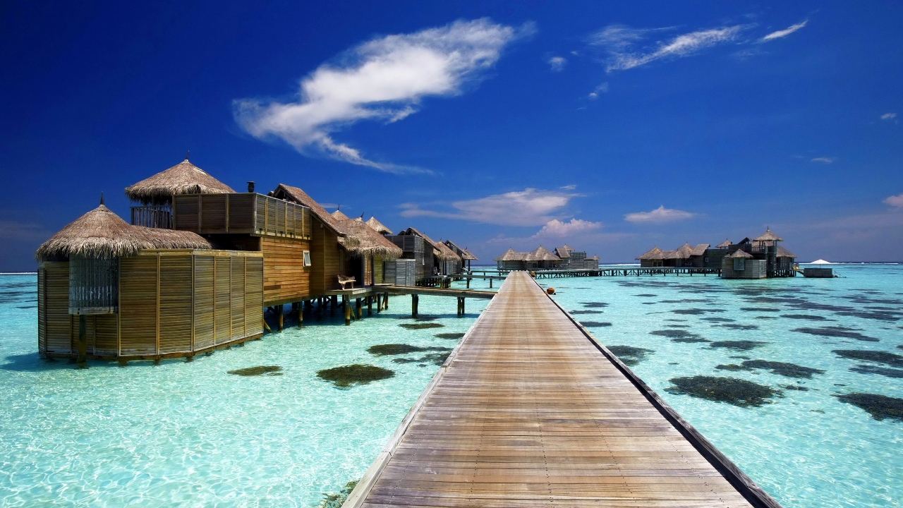 Luxury Resort in Maldives for 1280 x 720 HDTV 720p resolution