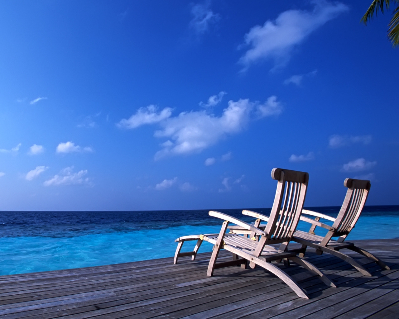 Maldives Beach for 1280 x 1024 resolution
