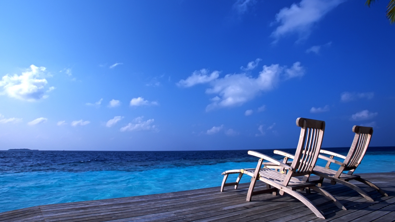 Maldives Beach for 1280 x 720 HDTV 720p resolution