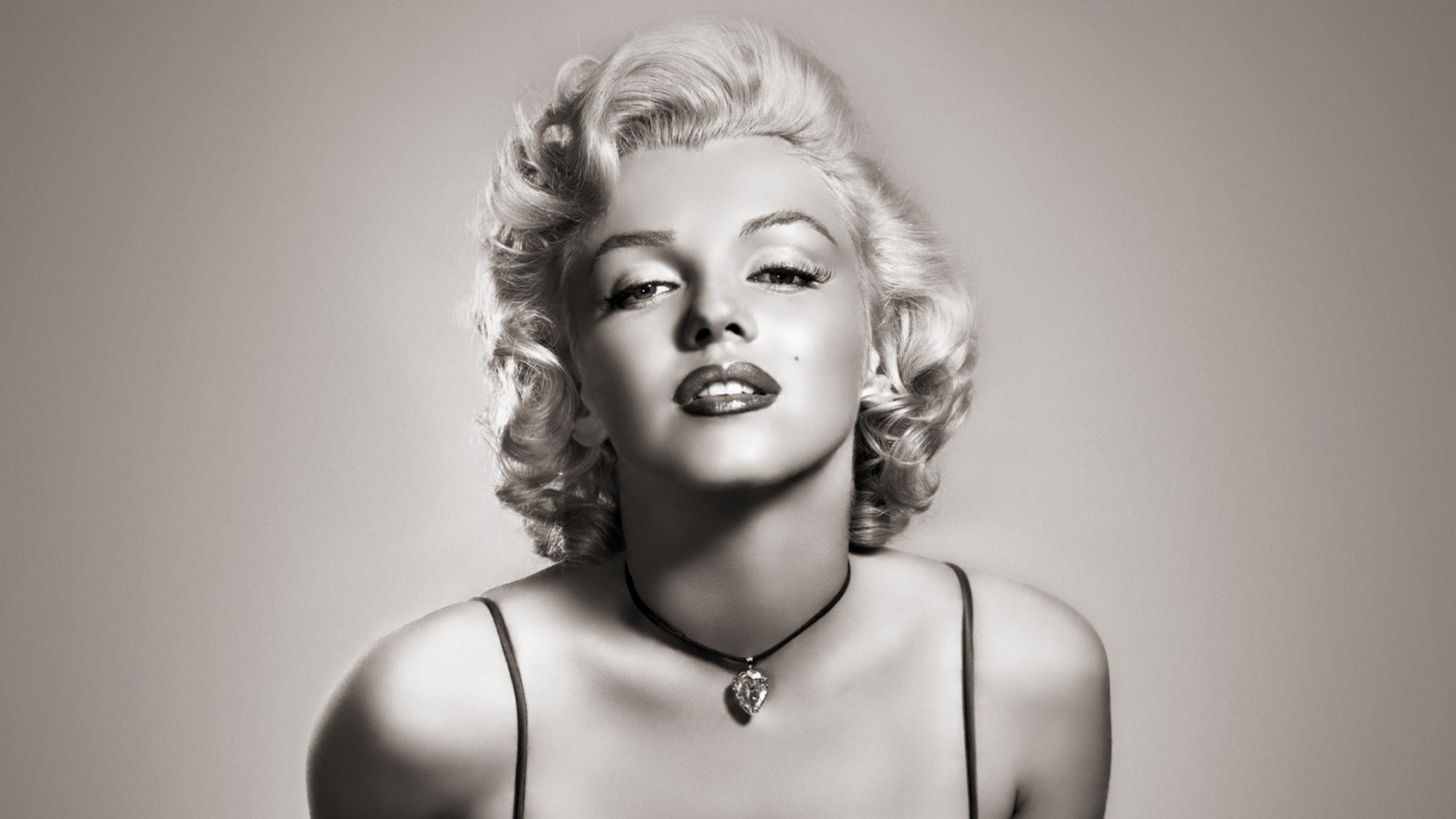 Marilyn Monroe Beautiful for 1680 x 945 HDTV resolution