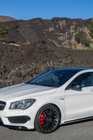 Mercedes Benz CLA 45 AMG for 320 x 480 iPhone resolution