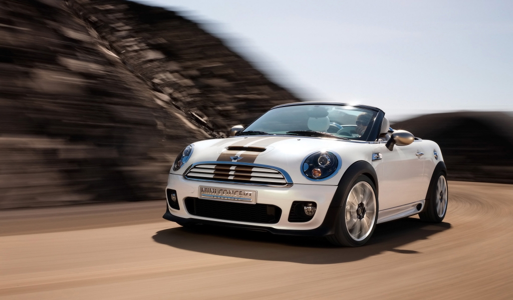 Mini Roadster Concept Front Angle Speed for 1024 x 600 widescreen resolution