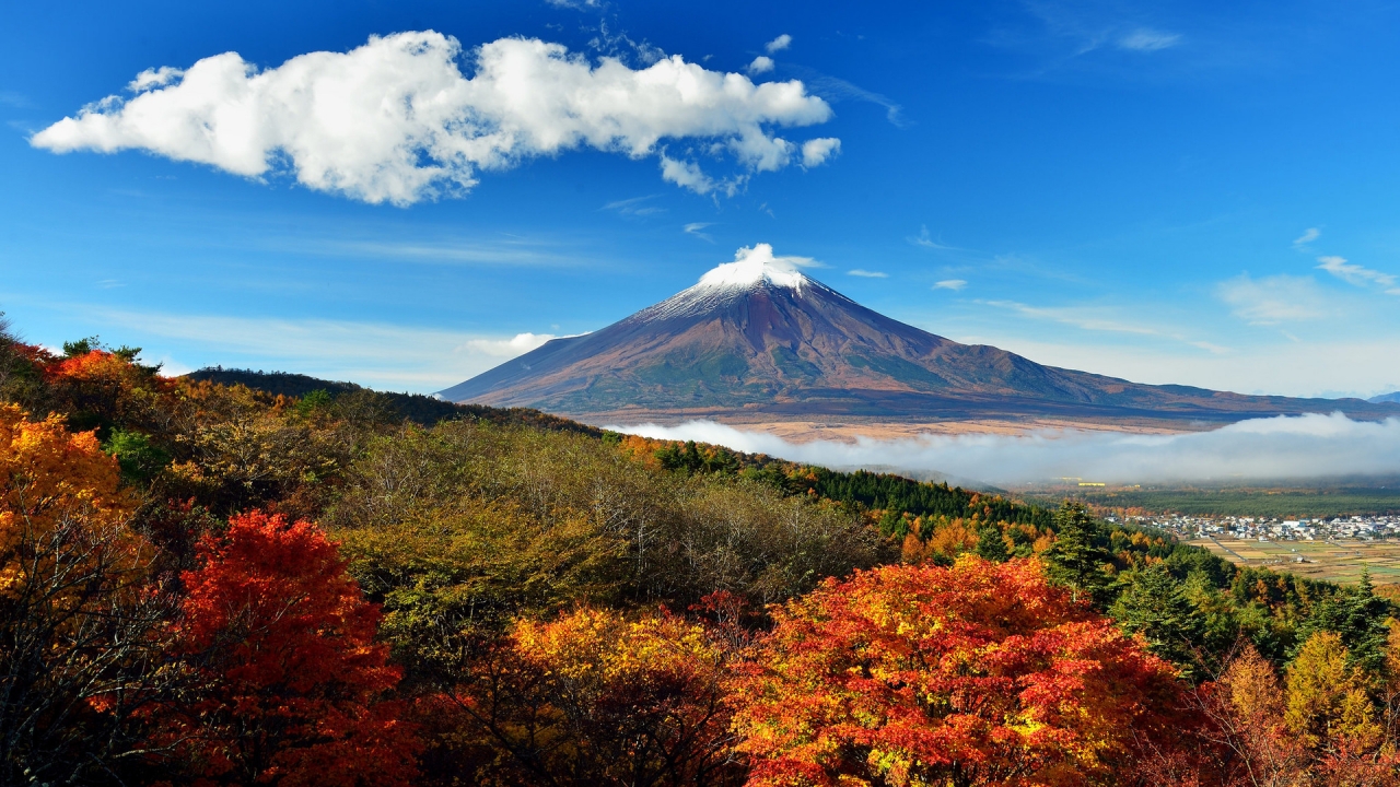 Mount Fuji Japan for 1280 x 720 HDTV 720p resolution