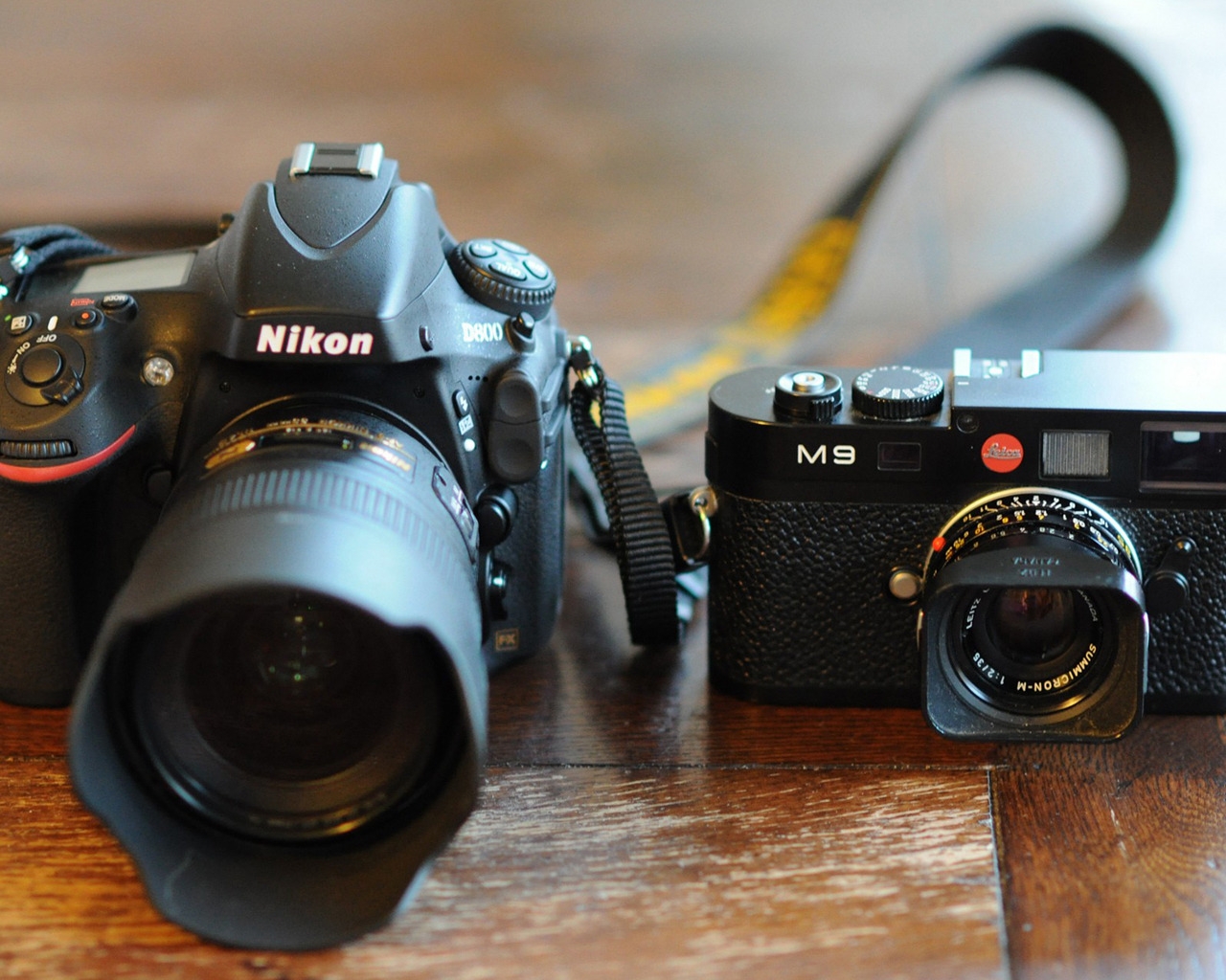 Nikon and Leica for 1280 x 1024 resolution