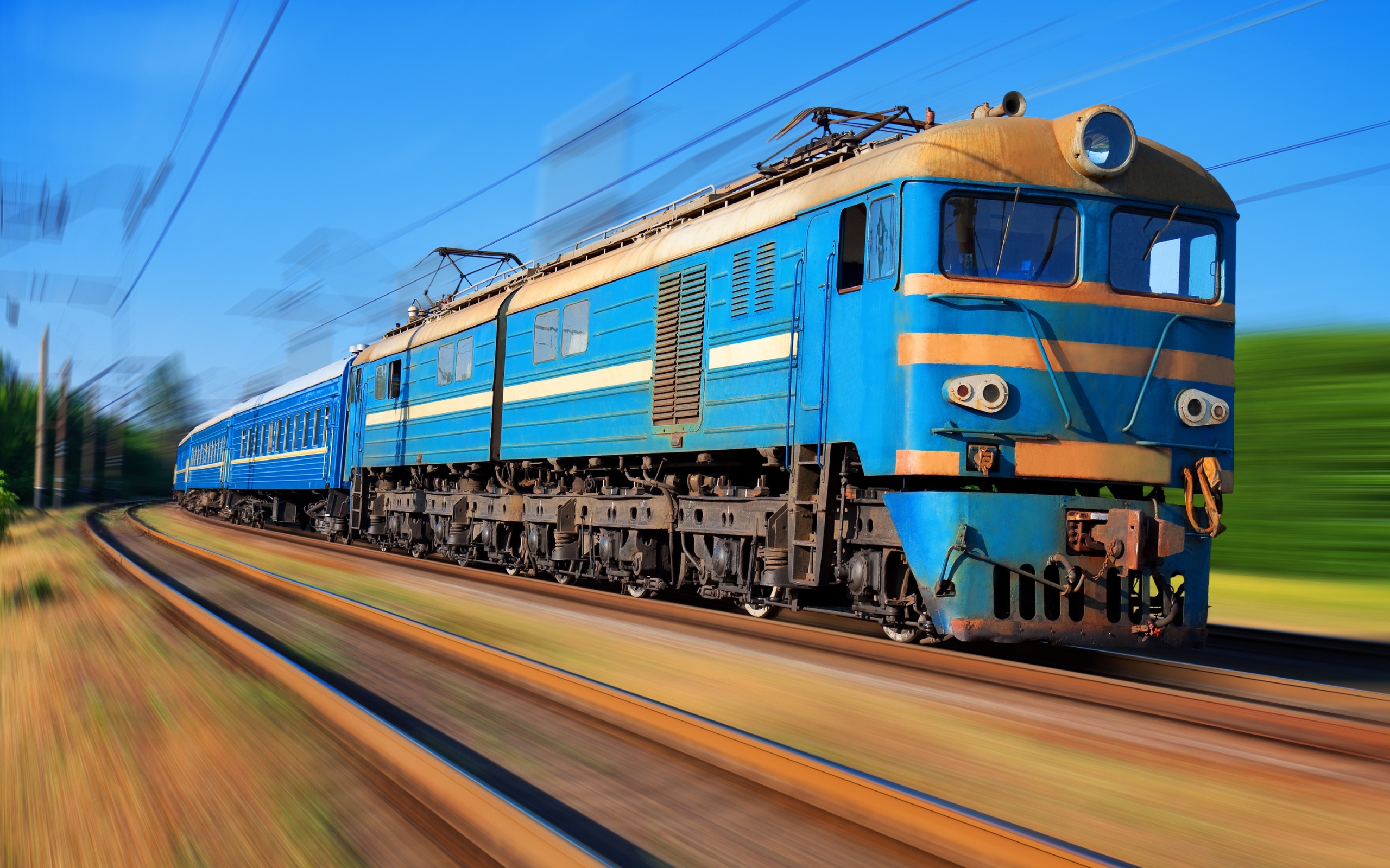 Old Blue Train for 2560 x 1600 widescreen resolution