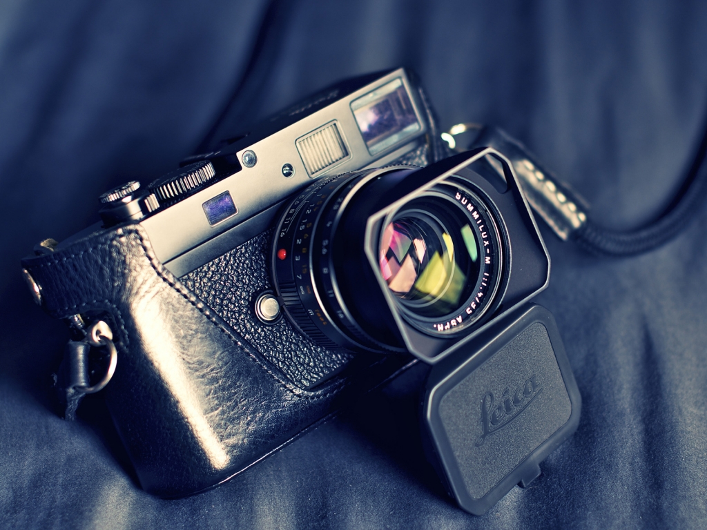 Old Leica for 1024 x 768 resolution