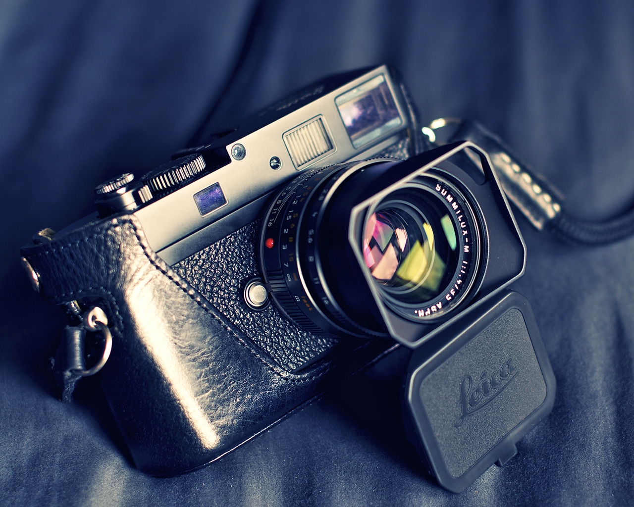 Old Leica for 1280 x 1024 resolution