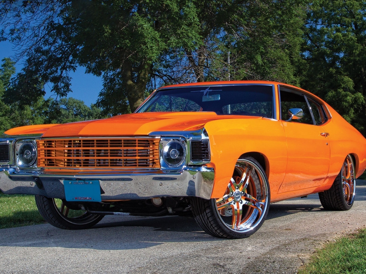 Orange Chevrolet Chevelle for 1280 x 960 resolution