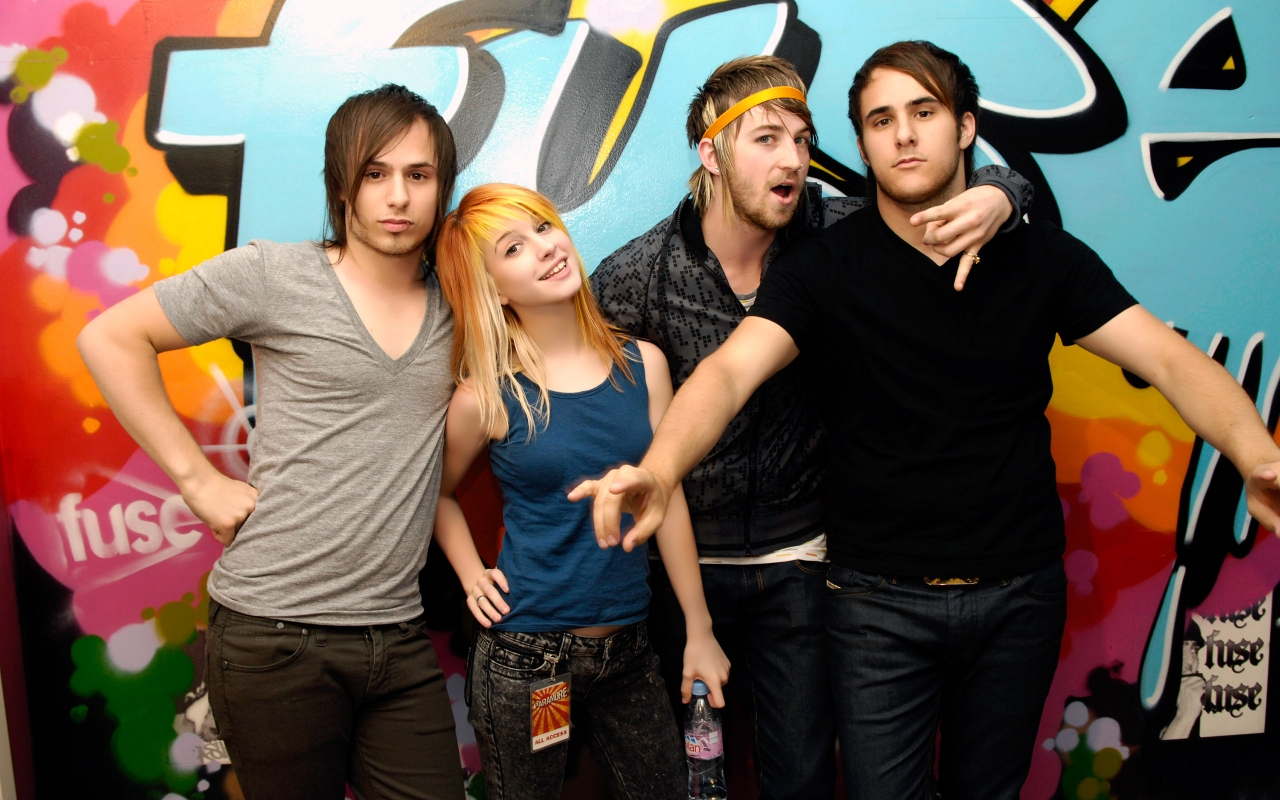 Paramore for 1280 x 800 widescreen resolution