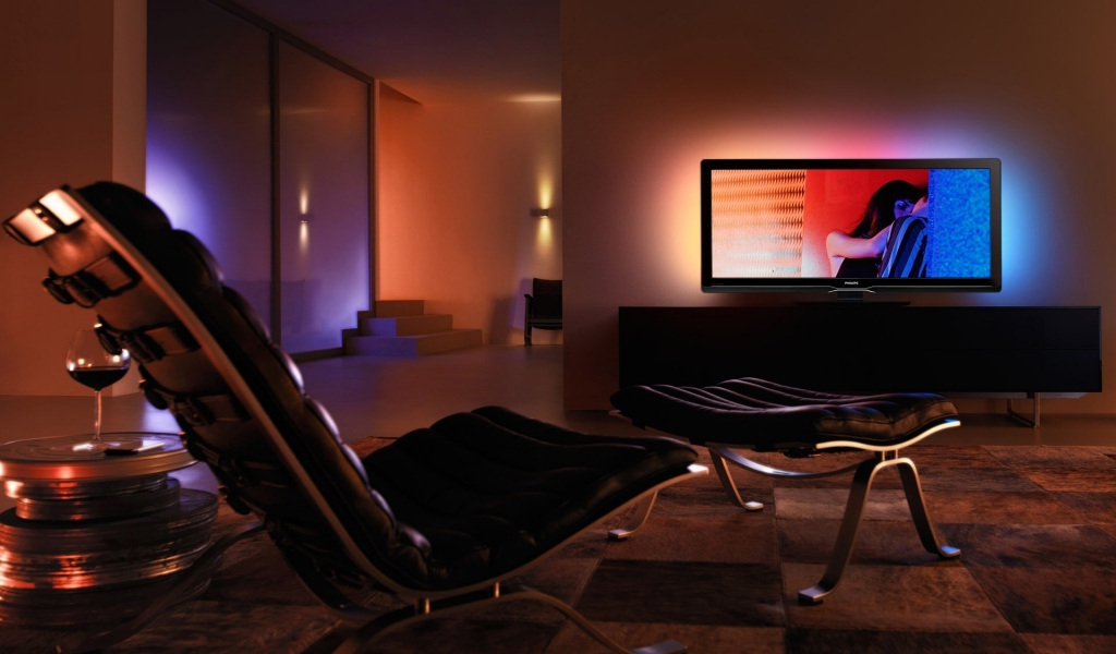 Philips Home Theater for 1024 x 600 widescreen resolution