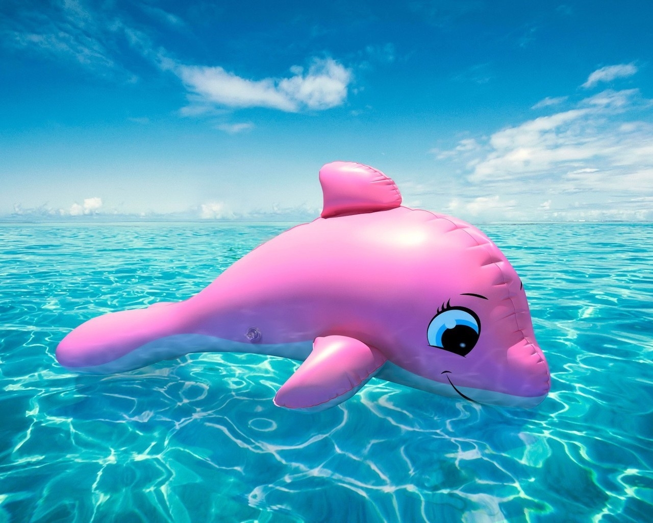 Pink Whale for 1280 x 1024 resolution