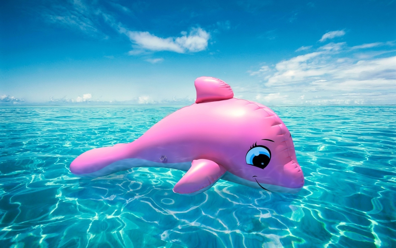 Pink Whale for 1280 x 800 widescreen resolution