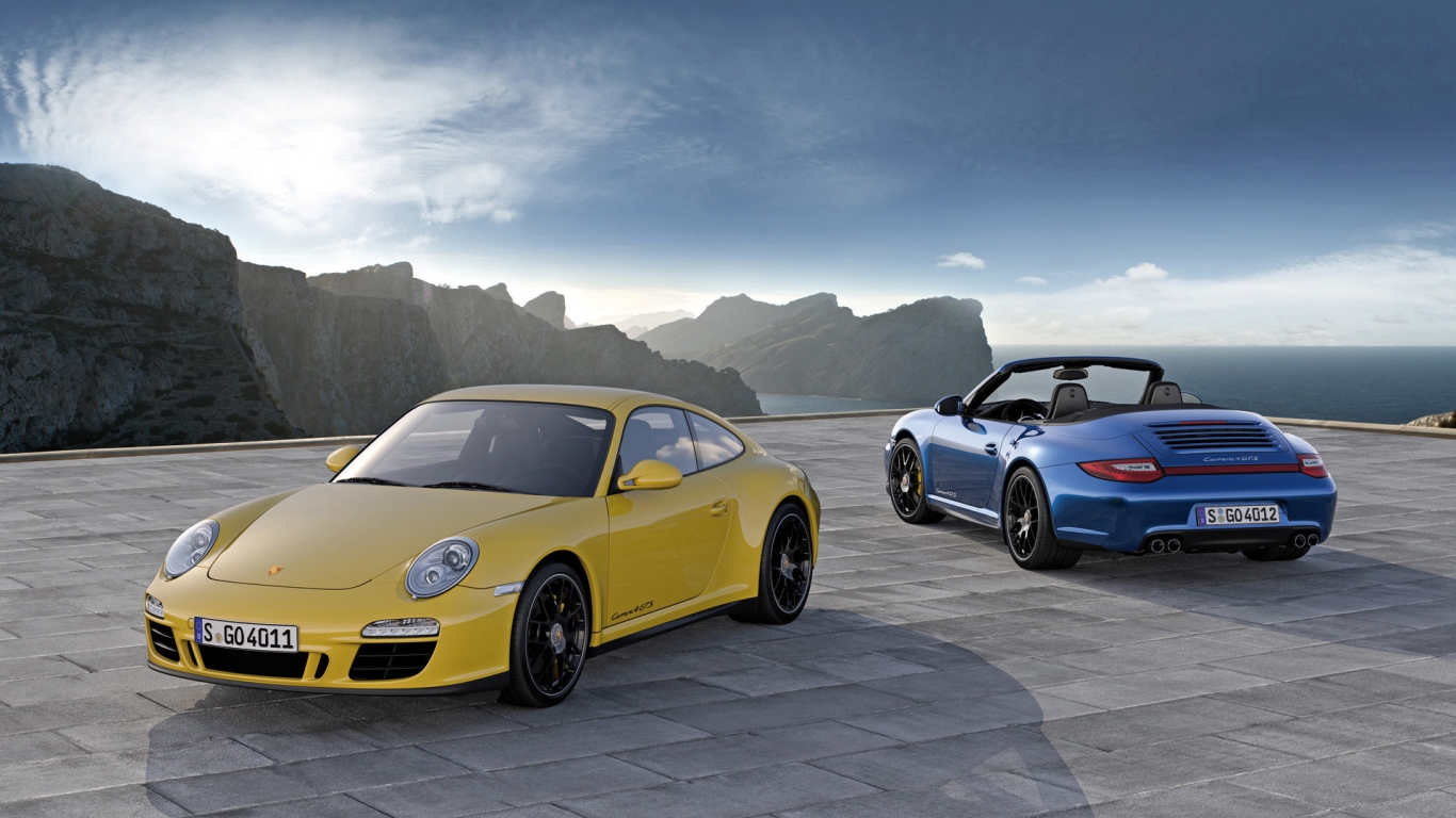 Porsche 911 Carrera 4 GTS Duo for 1366 x 768 HDTV resolution