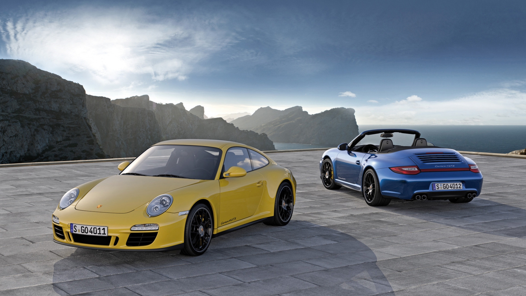 Porsche 911 Carrera 4 GTS Duo for 1680 x 945 HDTV resolution