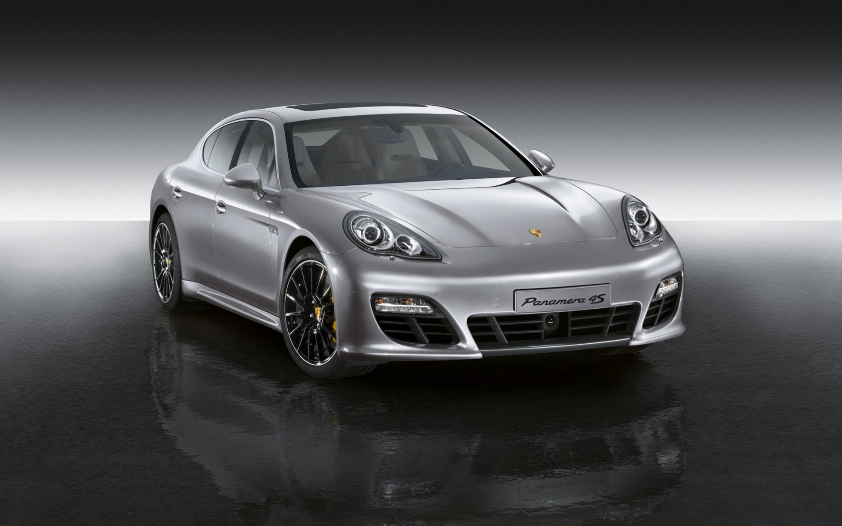 Porsche Panamera Individualization Front Angle for 1680 x 1050 widescreen resolution