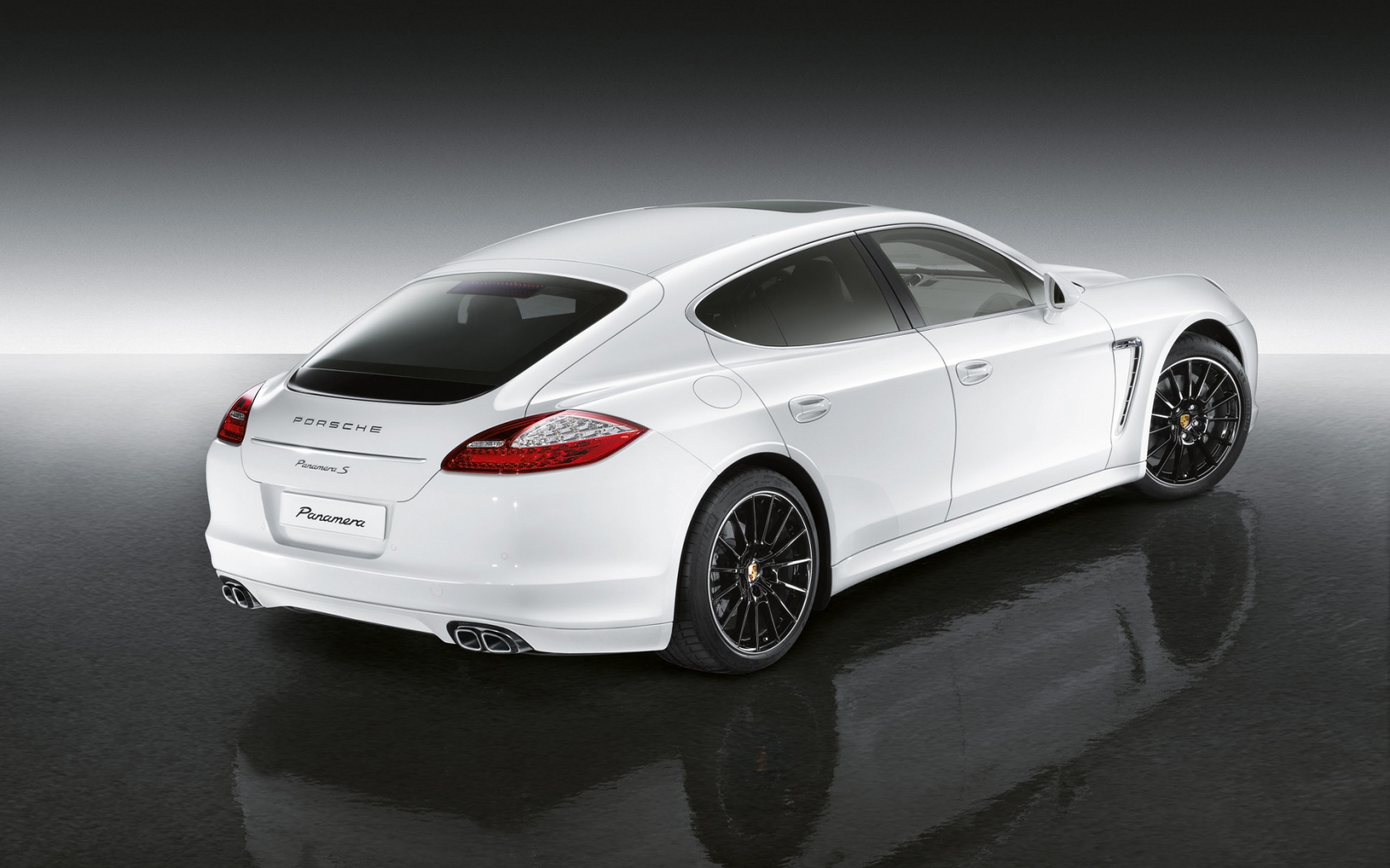Porsche Panamera Individualization Programme Rear And Side for 1680 x 1050 widescreen resolution