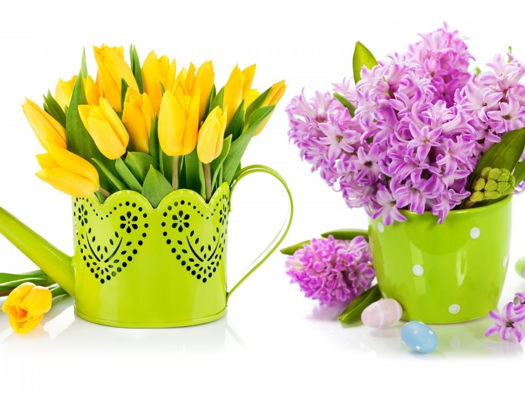 Purple Lilac and Yellow Tulips for 1024 x 768 resolution