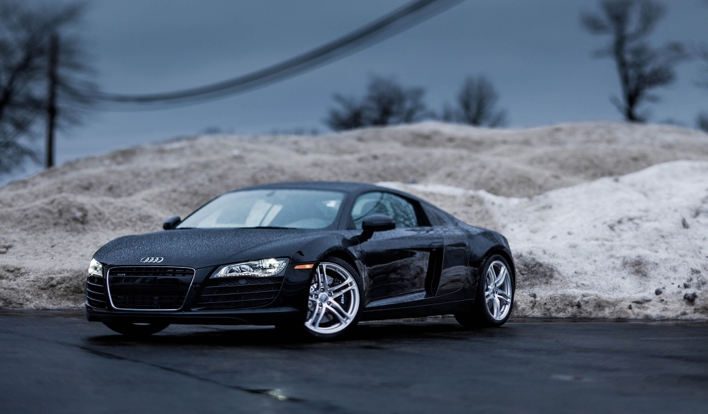Rainy Audi R8 for 1024 x 600 widescreen resolution