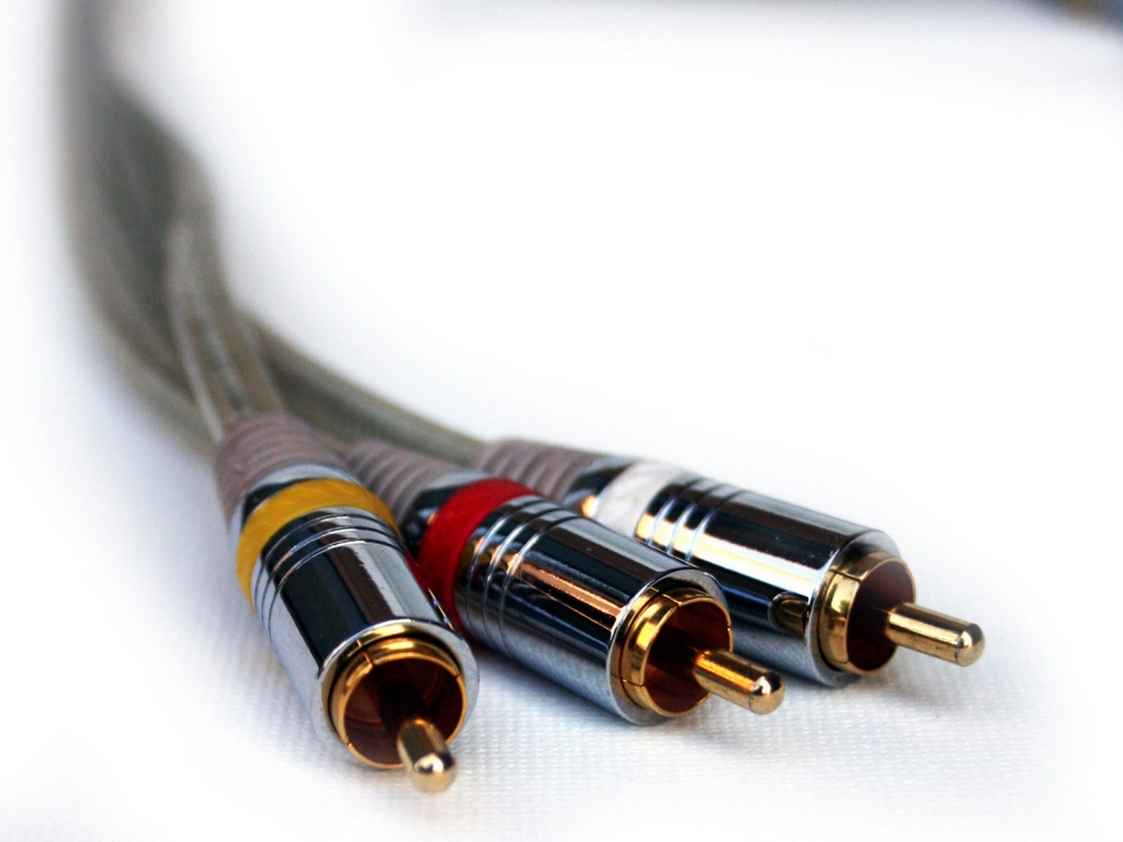RCA Cable for 1024 x 768 resolution