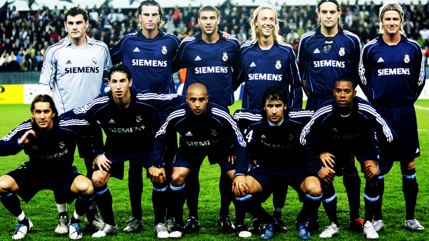Real Madrid Team for 1366 x 768 HDTV resolution