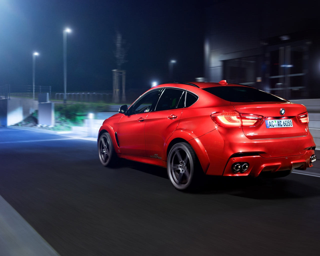 Red BMW X6 2016 for 1280 x 1024 resolution
