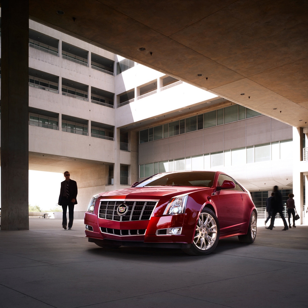 Red Cadillac CTS 2012 for 1024 x 1024 iPad resolution