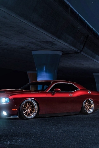 Red Dodge Challenger Avant Garde for 320 x 480 iPhone resolution