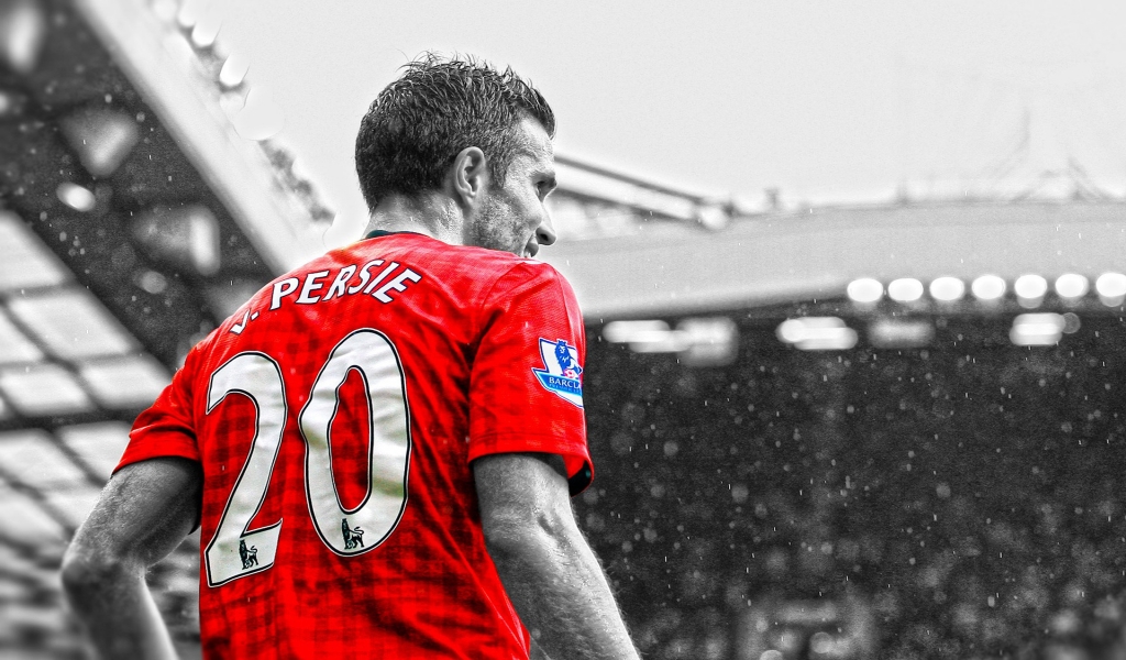 Robin van Persie Black and Red for 1024 x 600 widescreen resolution
