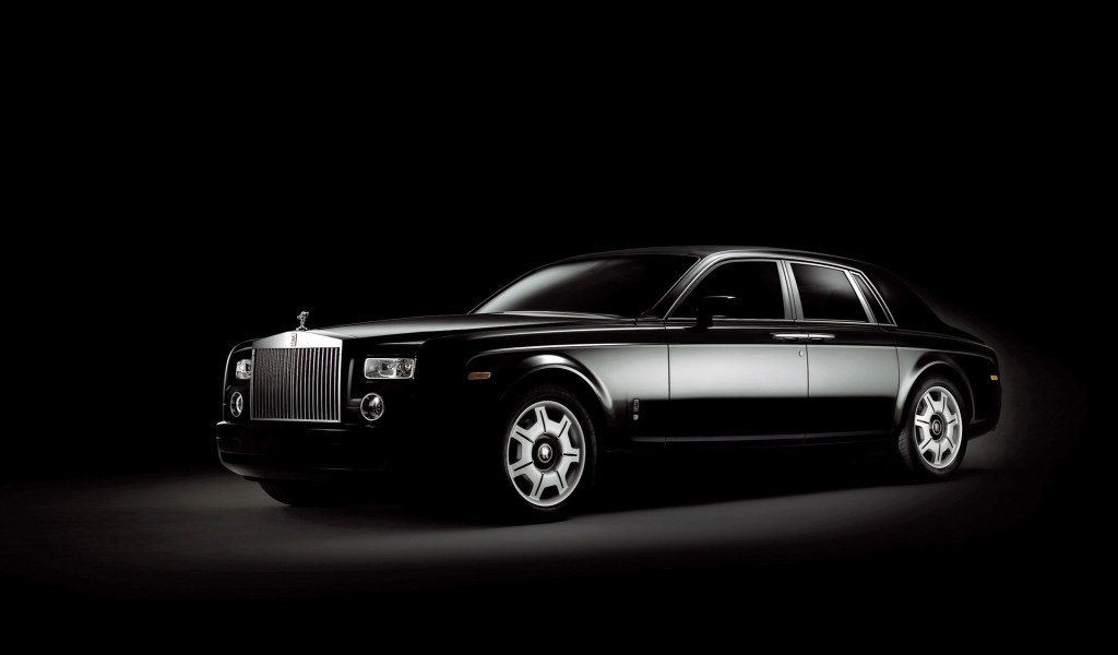 Rolls Royce Phantom Black for 1024 x 600 widescreen resolution