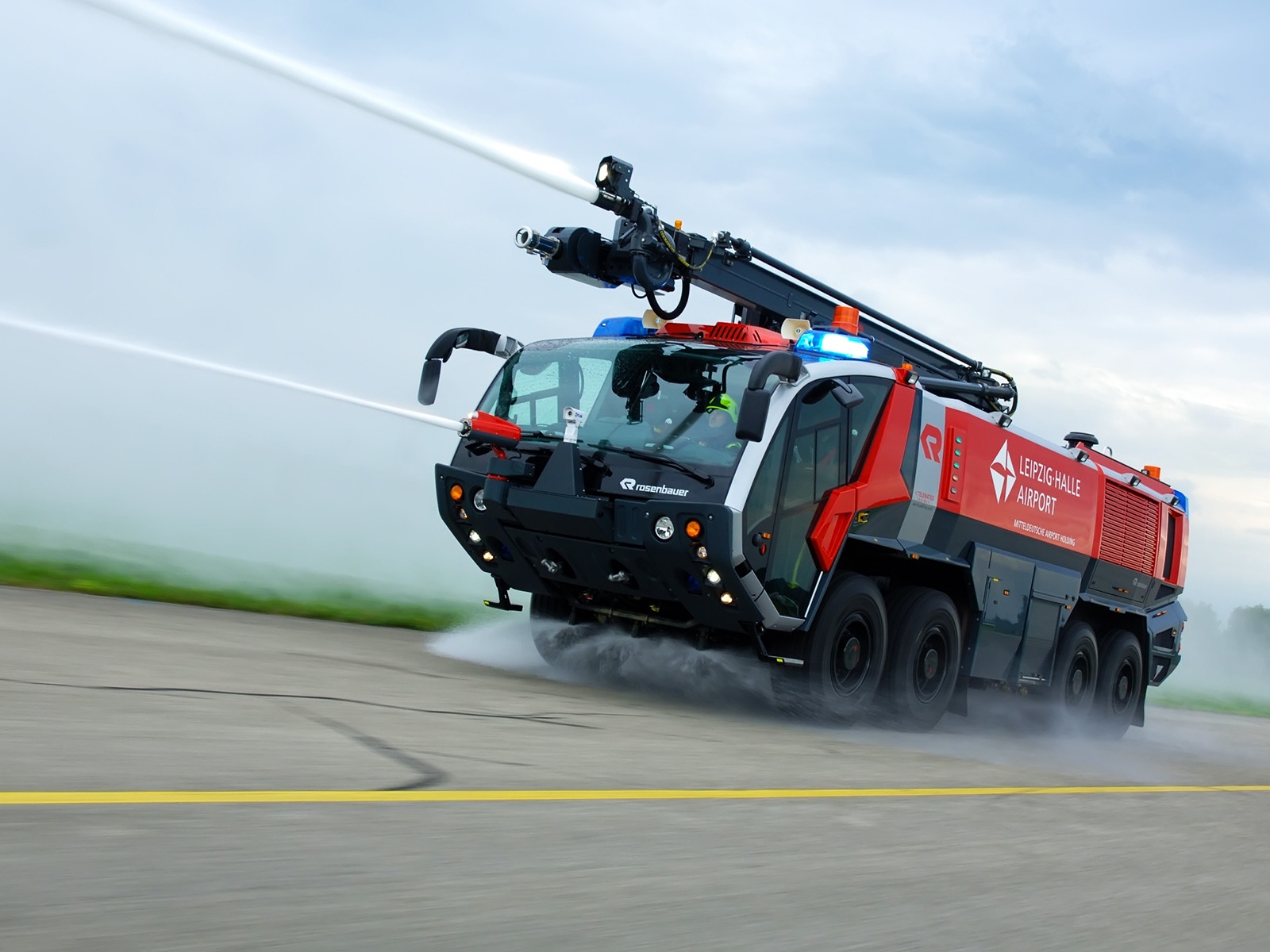 Rosenbauer Panther for 1600 x 1200 resolution