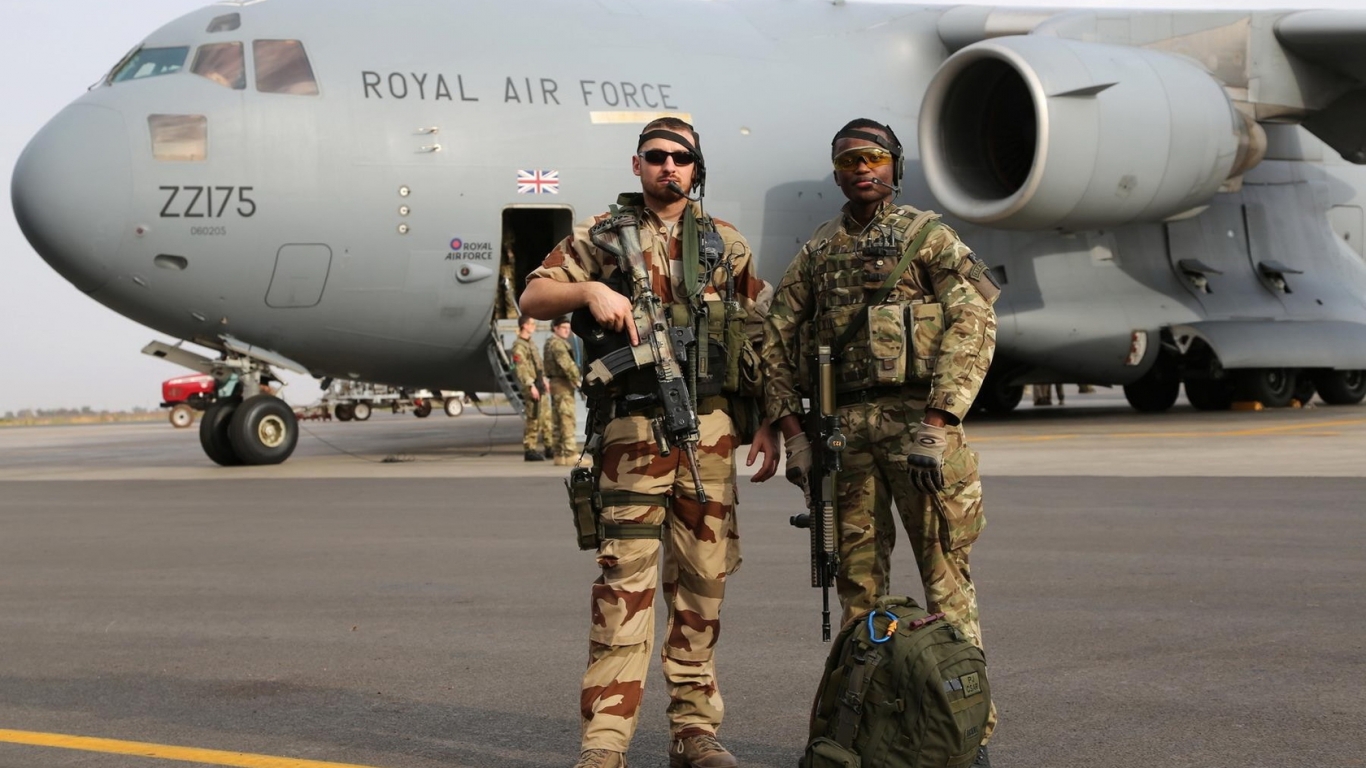 Royal Air Force for 1366 x 768 HDTV resolution