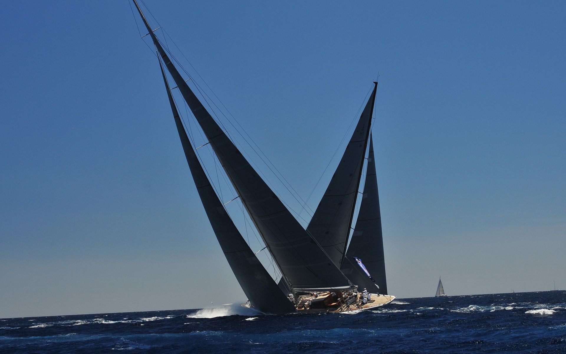 Sailing Yacht for 1920 x 1200 widescreen resolution