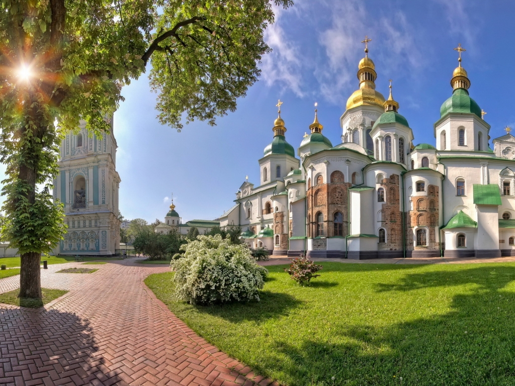 Saint Sophia Cathedral Kiev for 1024 x 768 resolution