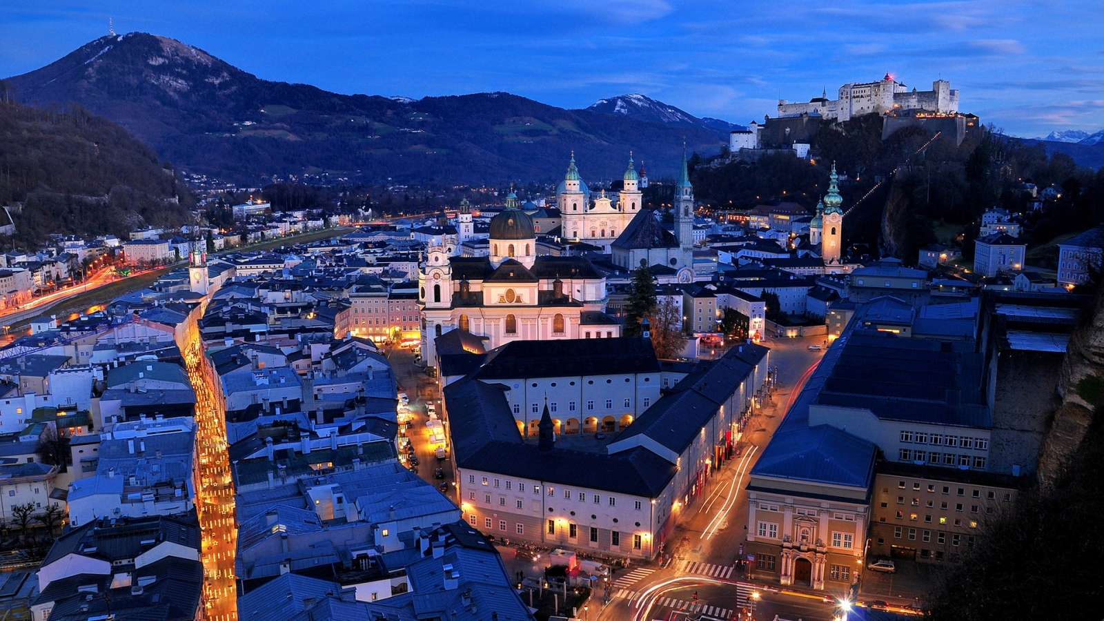 Salzburg Night for 1600 x 900 HDTV resolution