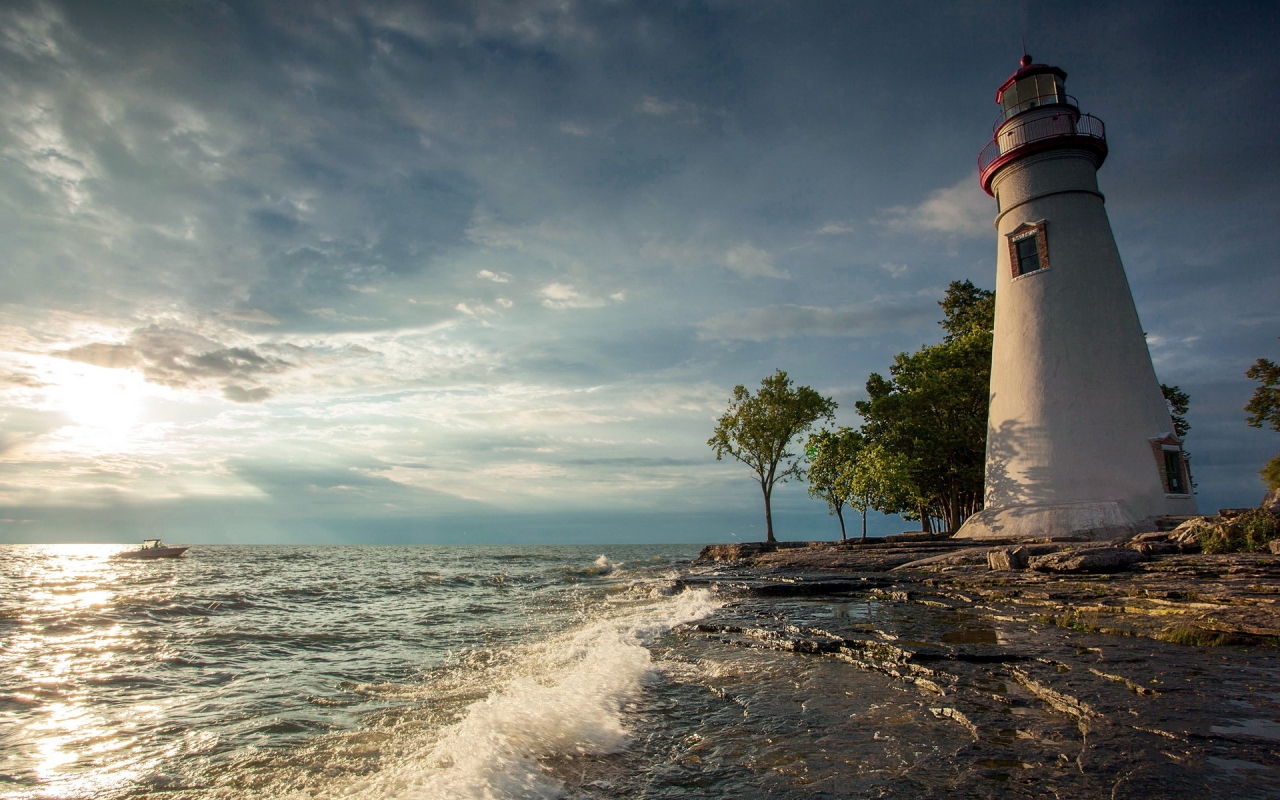 Sea Lighthouse for 1280 x 800 widescreen resolution