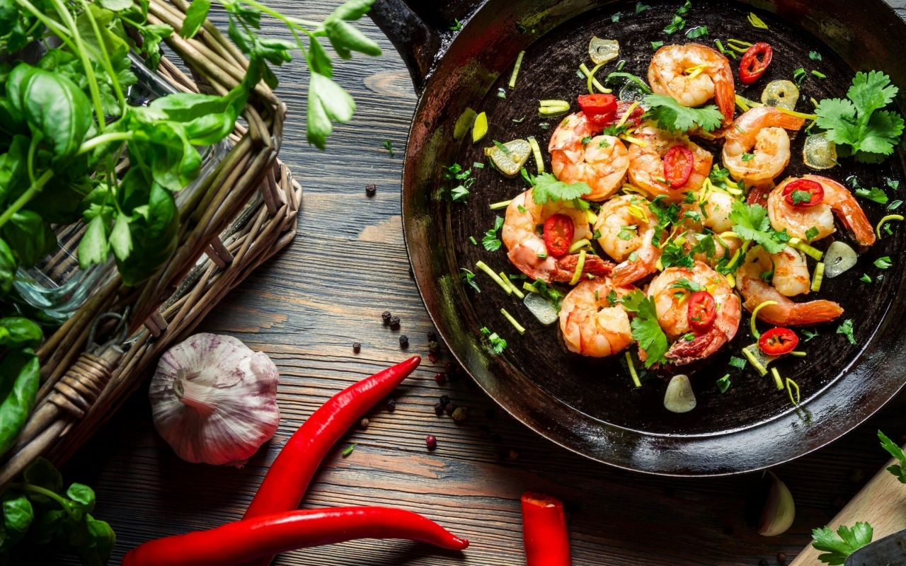 Shrimp with Pepper Chili Garlic Herbs for 1280 x 800 widescreen resolution