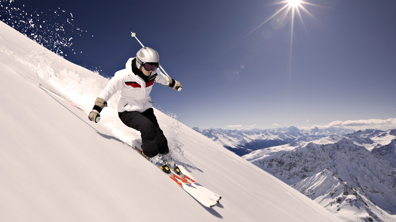 Skiing High for 1366 x 768 HDTV resolution