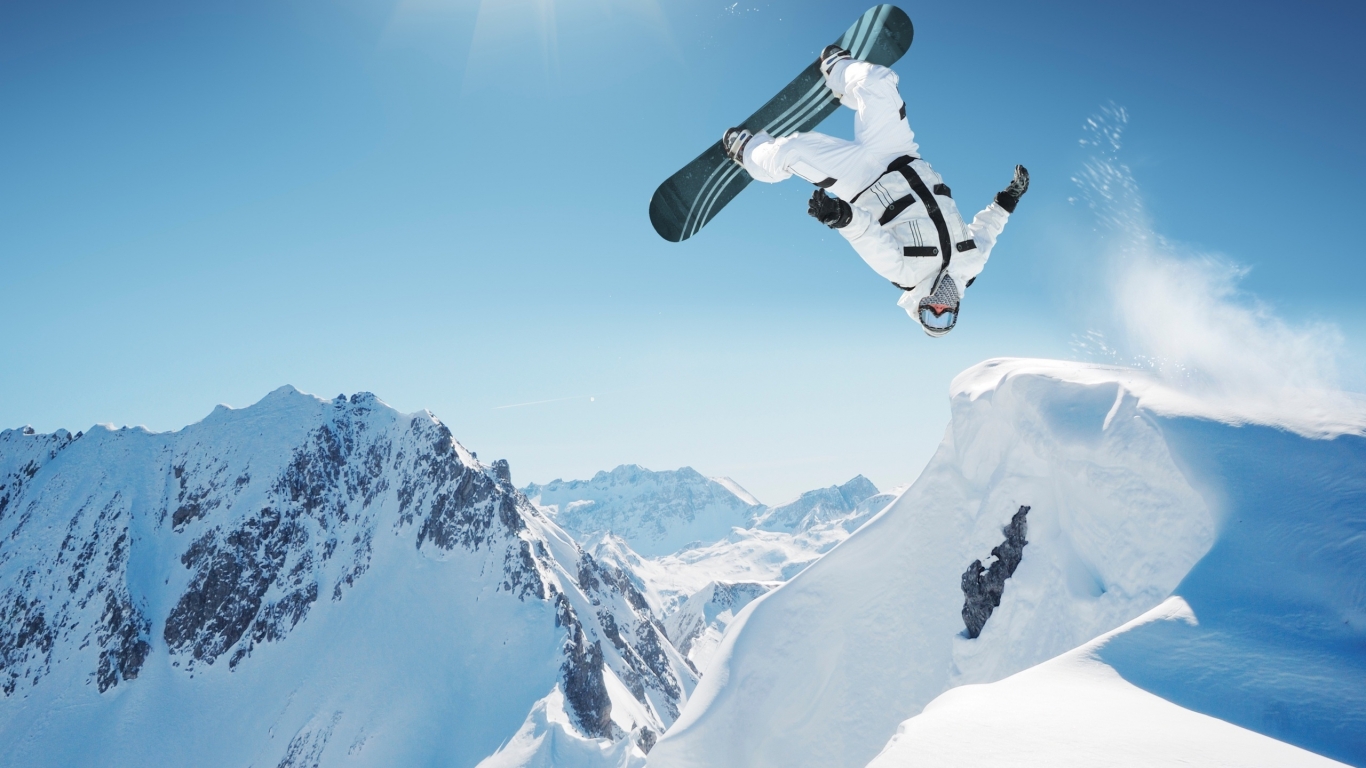 Snowboarding Adventure for 1366 x 768 HDTV resolution