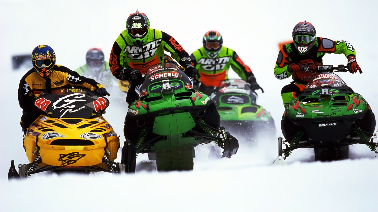 Snowmobile race for 1280 x 720 HDTV 720p resolution