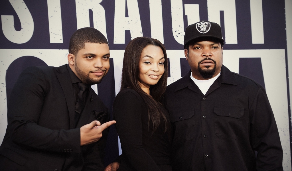Straight Outta Compton O'Shea Jackson and Ice Cube for 1024 x 600 widescreen resolution