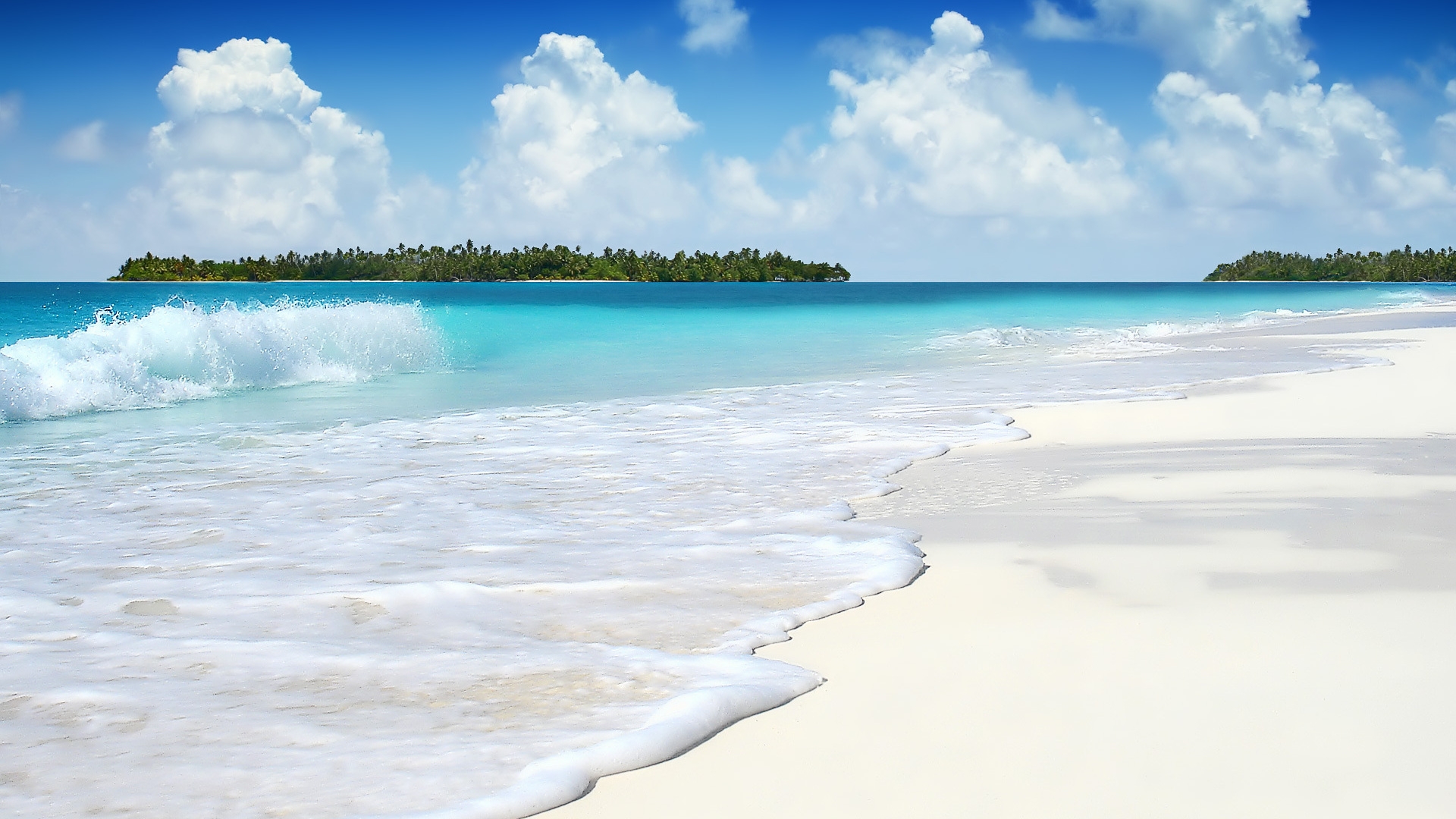 Summer Sea Waves for 1920 x 1080 HDTV 1080p resolution