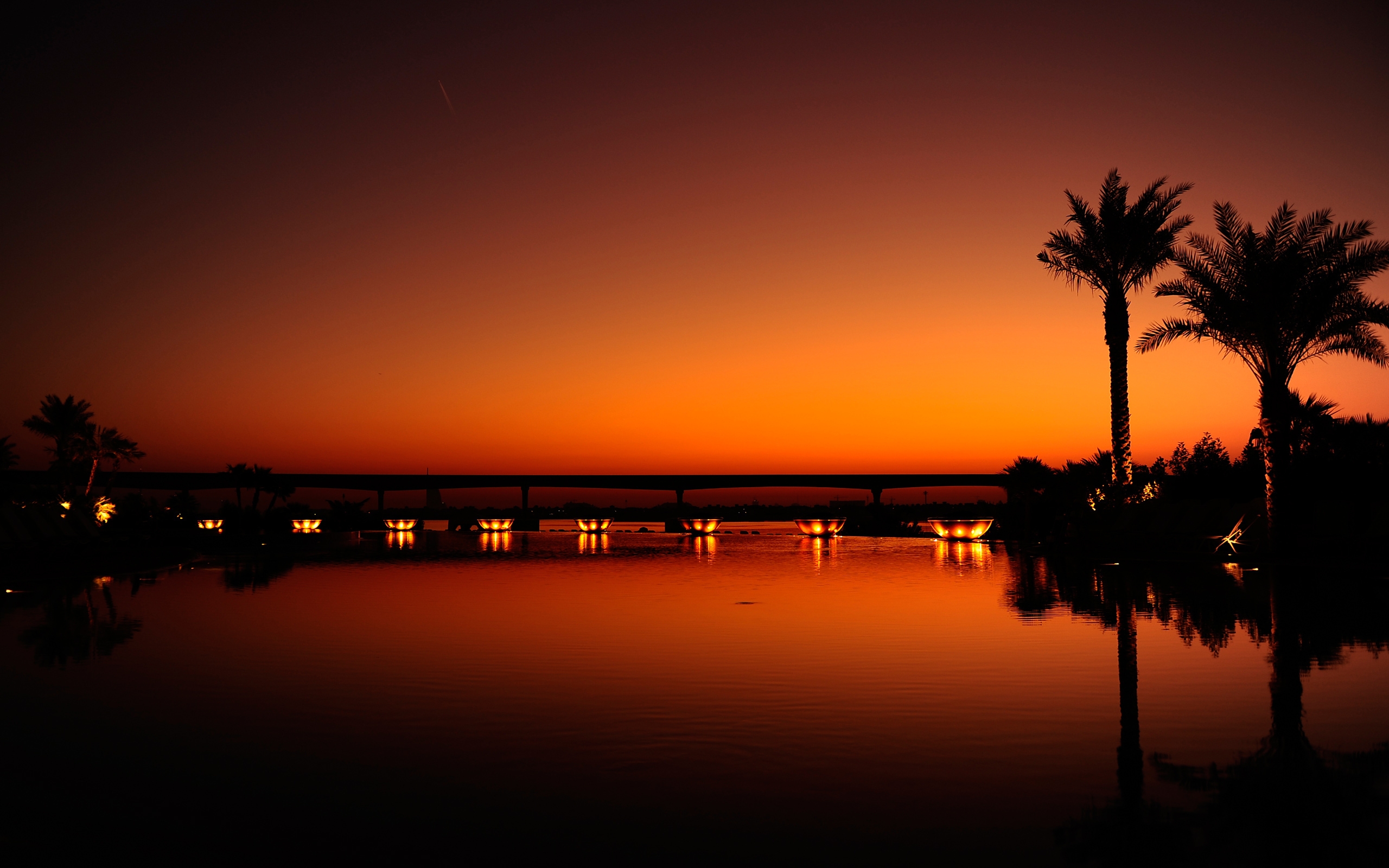 Sunset in Dubai for 2560 x 1600 widescreen resolution