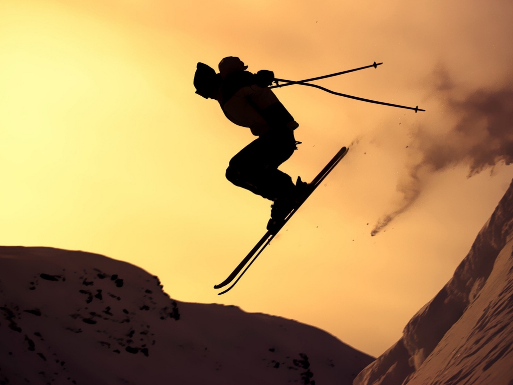 Sunset Skiing for 1024 x 768 resolution