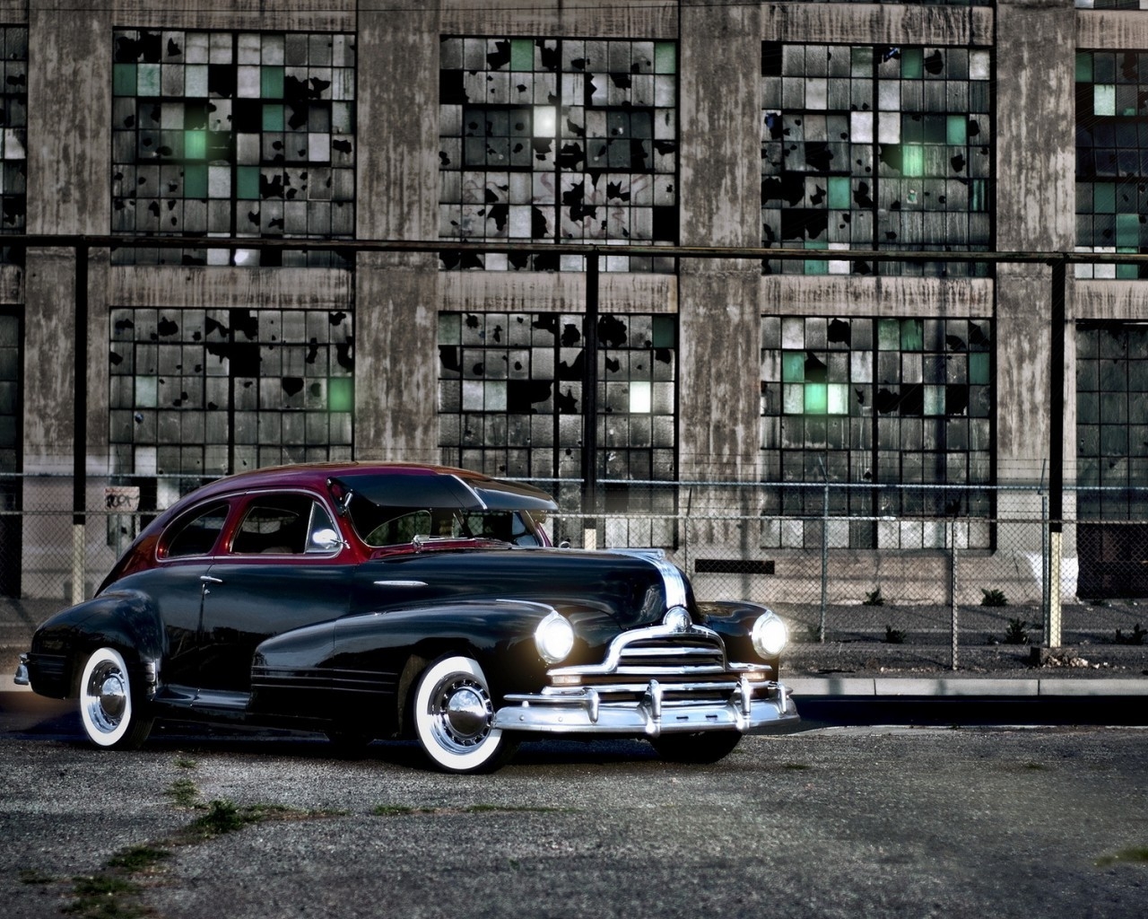 Superb 1947 Pontiac for 1280 x 1024 resolution