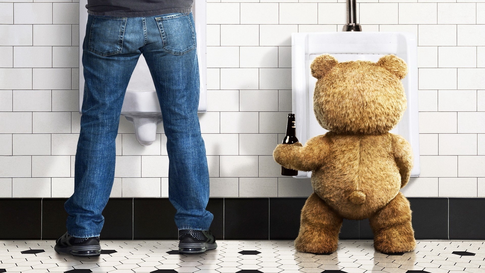Ted Movie for 1600 x 900 HDTV resolution