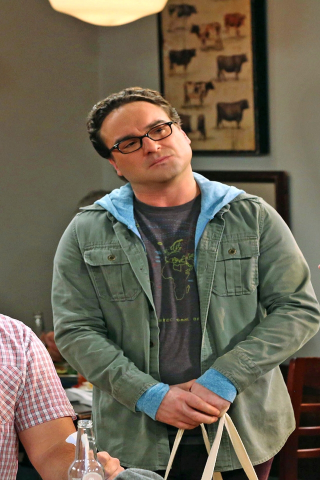 The Big Bang Theory Leonard, Raj and Nathan for 640 x 960 iPhone 4 resolution